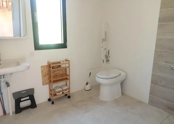 Ecogites Camparols * Prémian